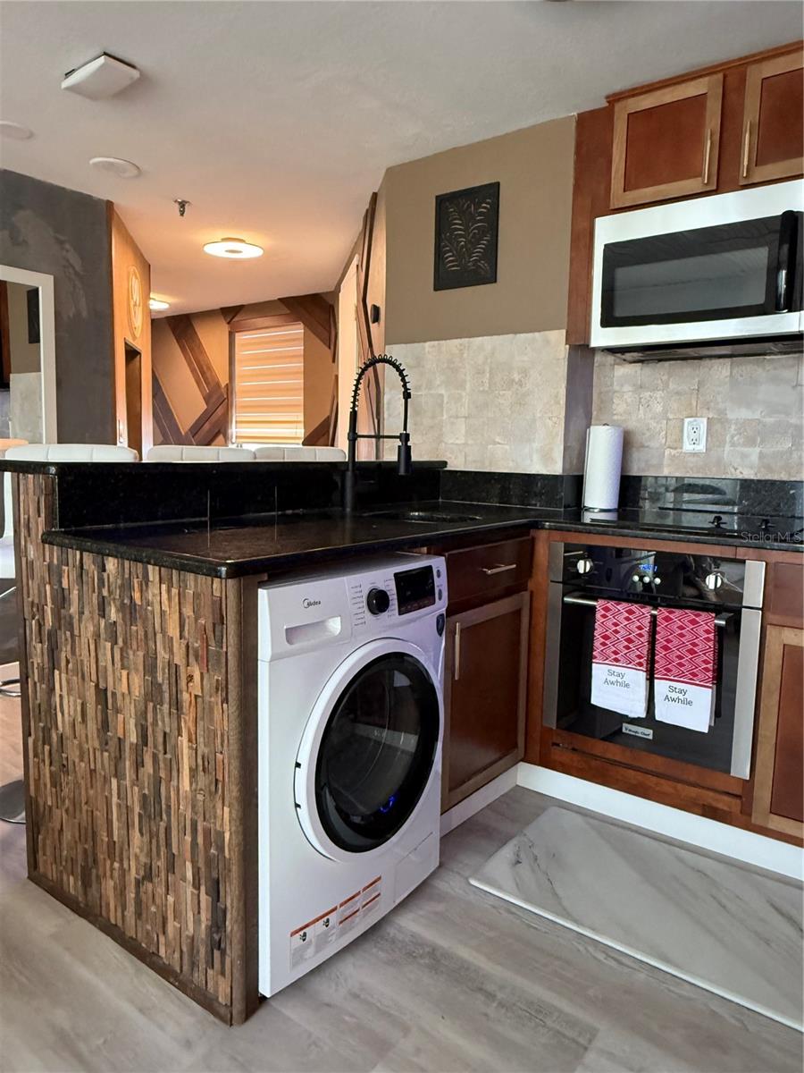 6165 Carrier Unit 1801, Orlando, FL 32819
