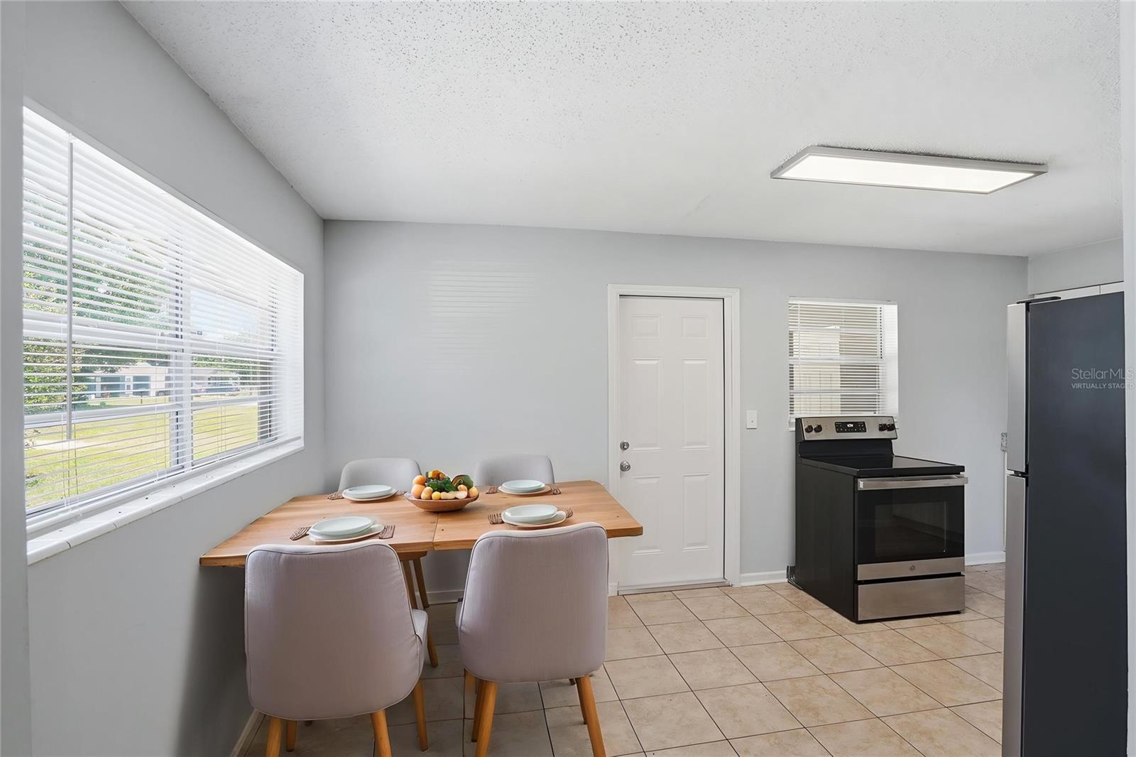 3214 Avenue Q, Winter Haven, FL 33881