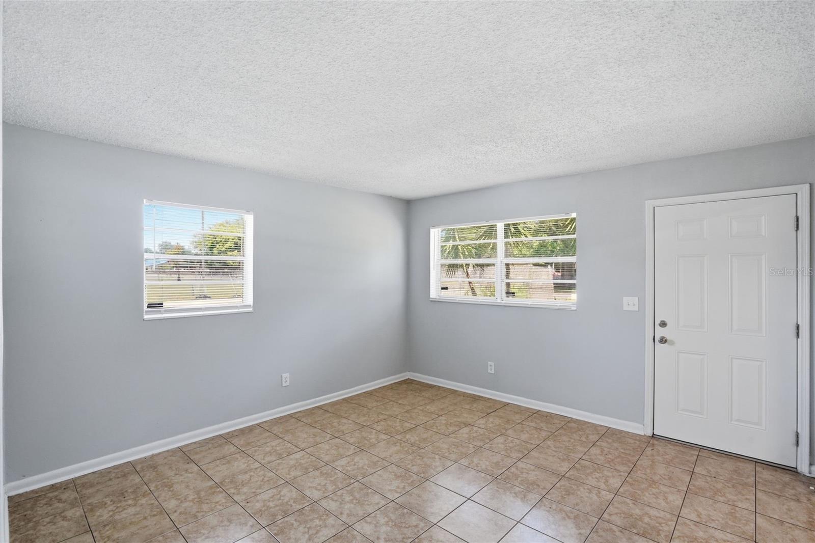 3214 Avenue Q, Winter Haven, FL 33881