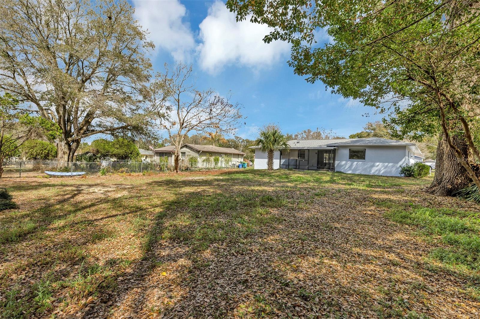606 Third, Lady Lake, FL 32159