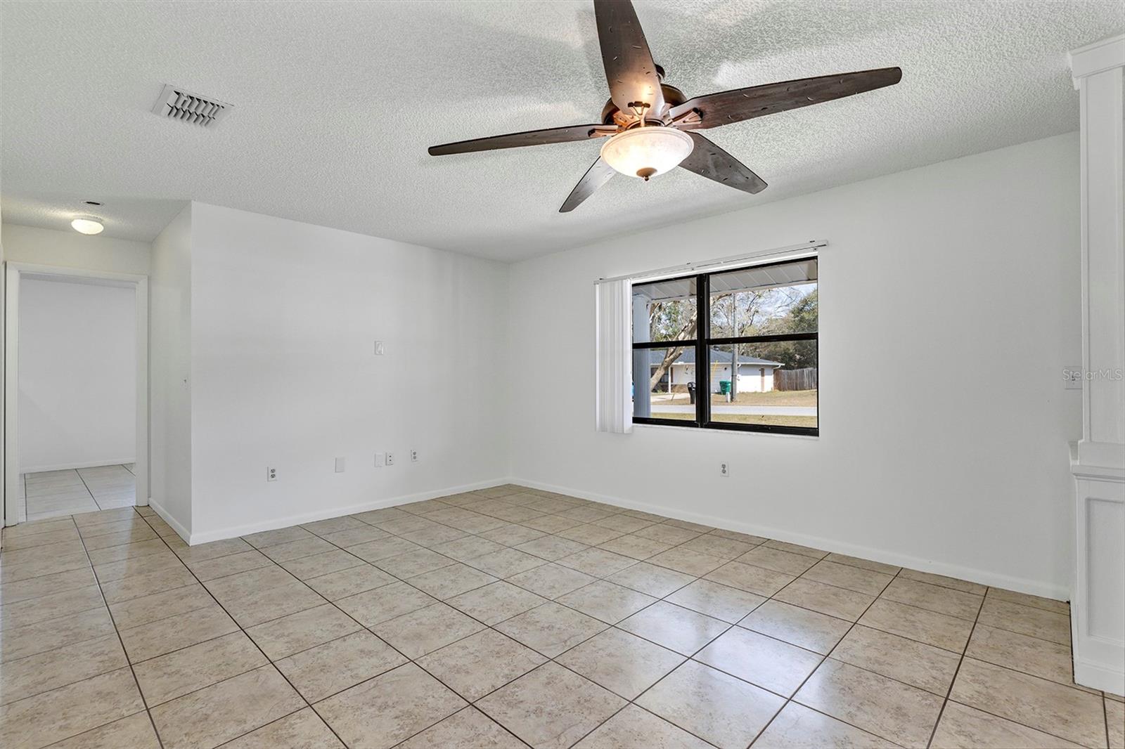 606 Third, Lady Lake, FL 32159