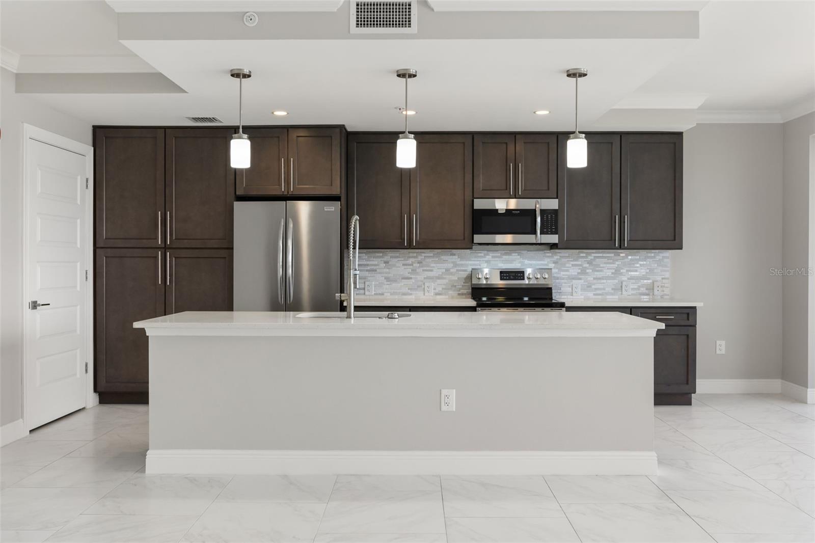 16300 County Road 455 Unit 410, Montverde, FL 34756