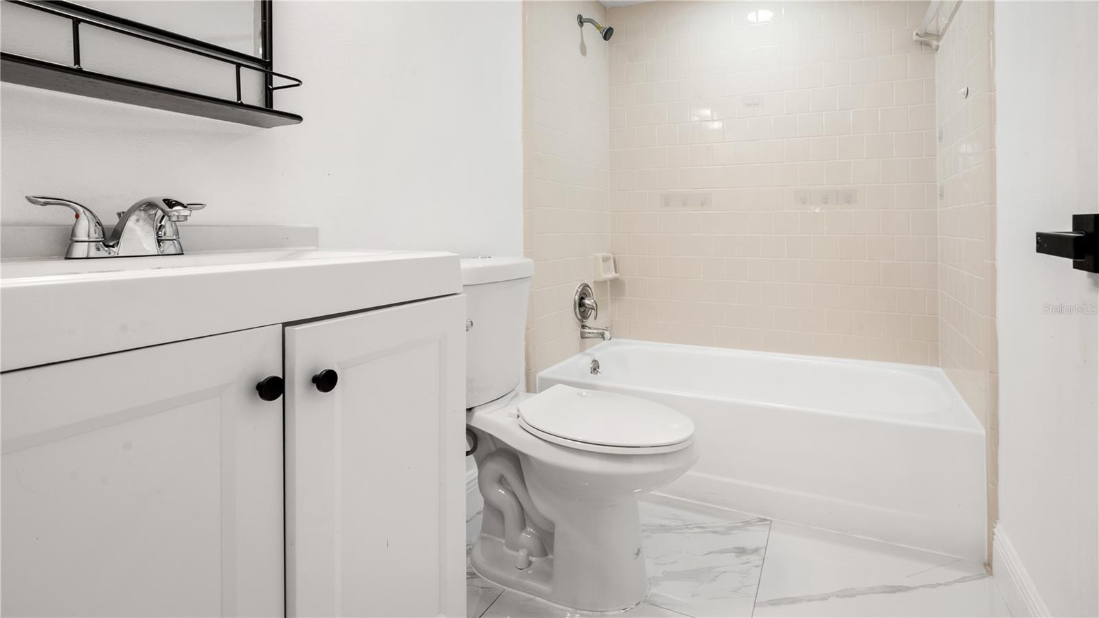 4999 Dover, Orlando, FL 32807