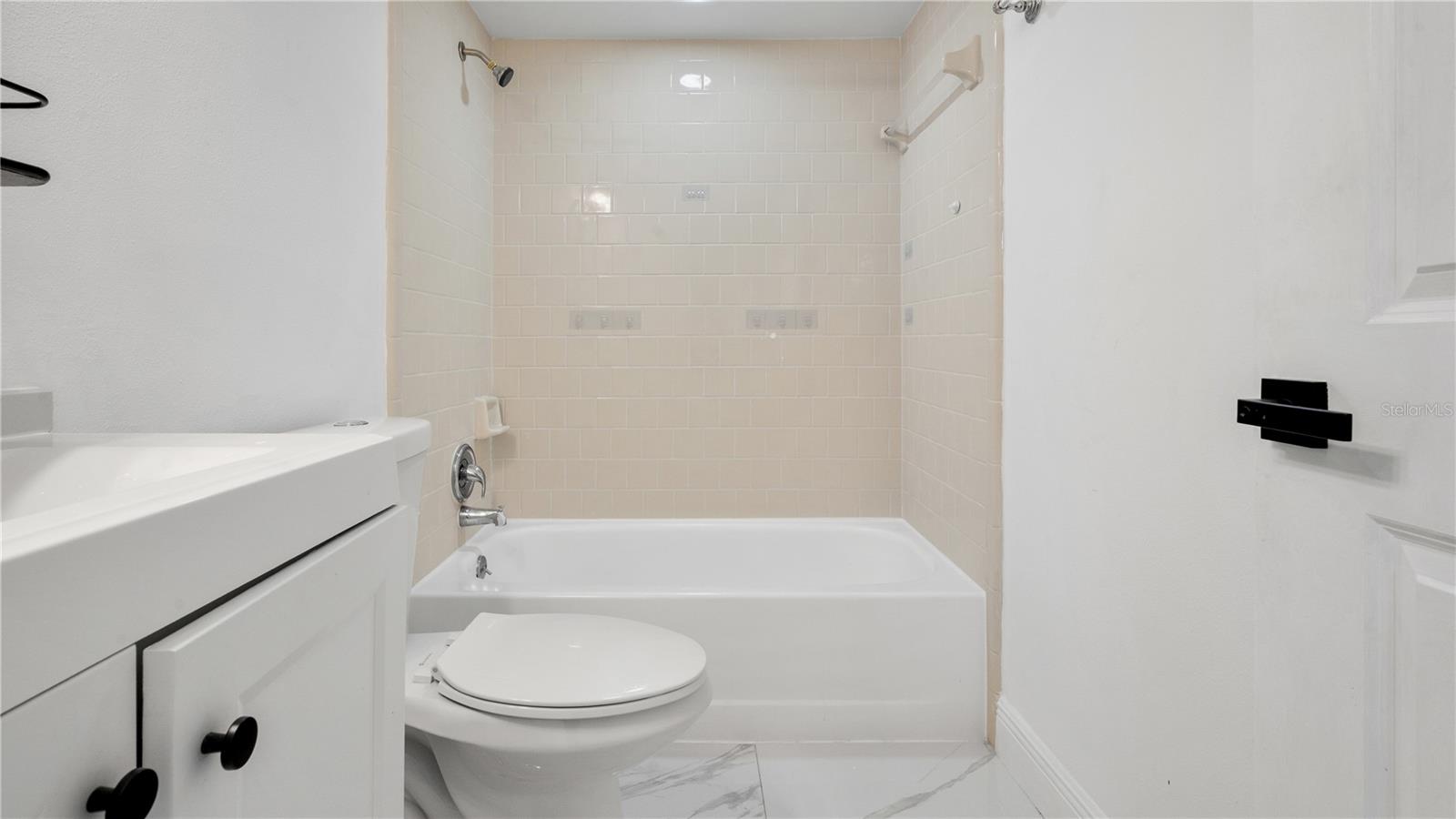 4999 Dover, Orlando, FL 32807