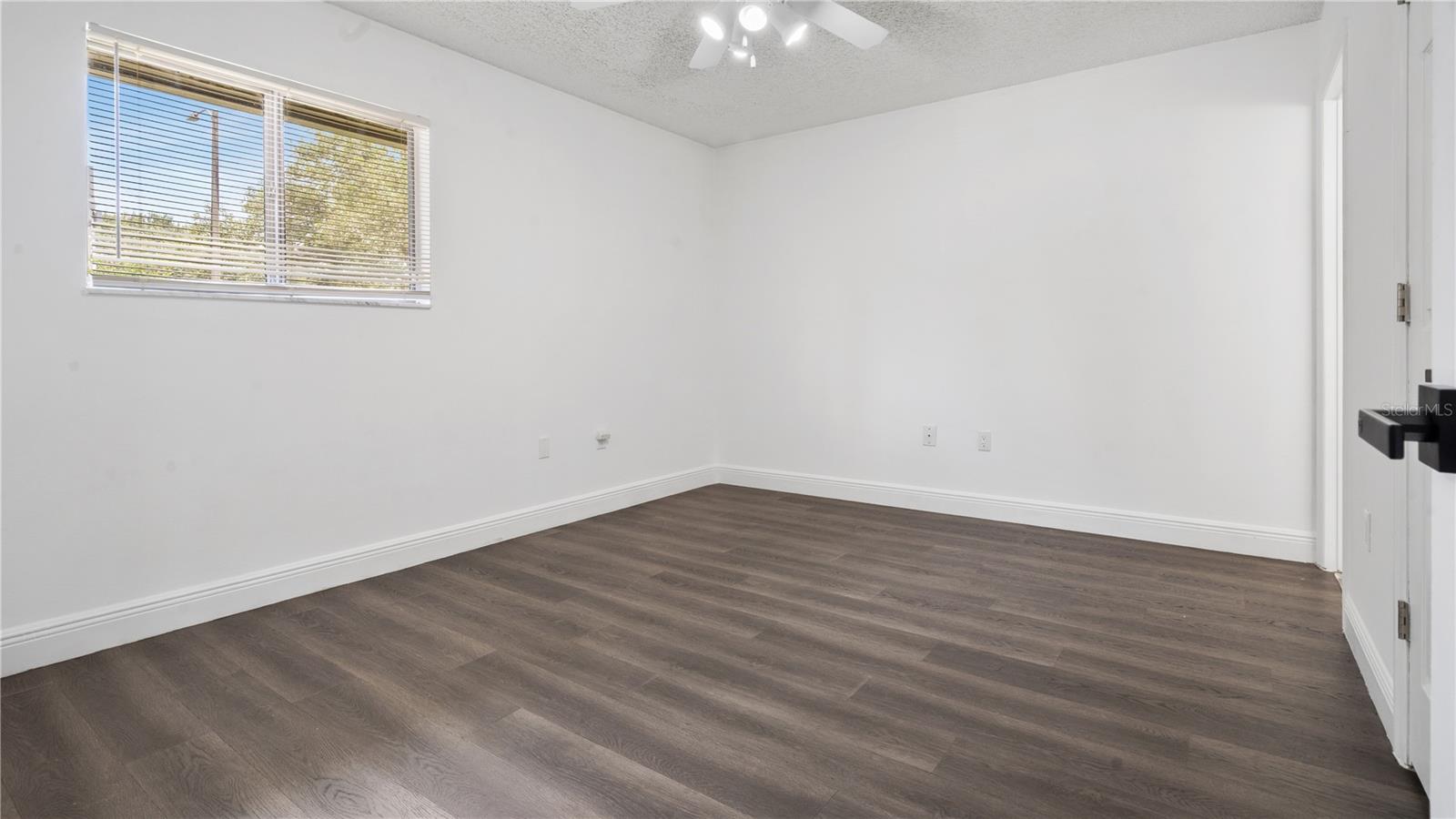 4999 Dover, Orlando, FL 32807
