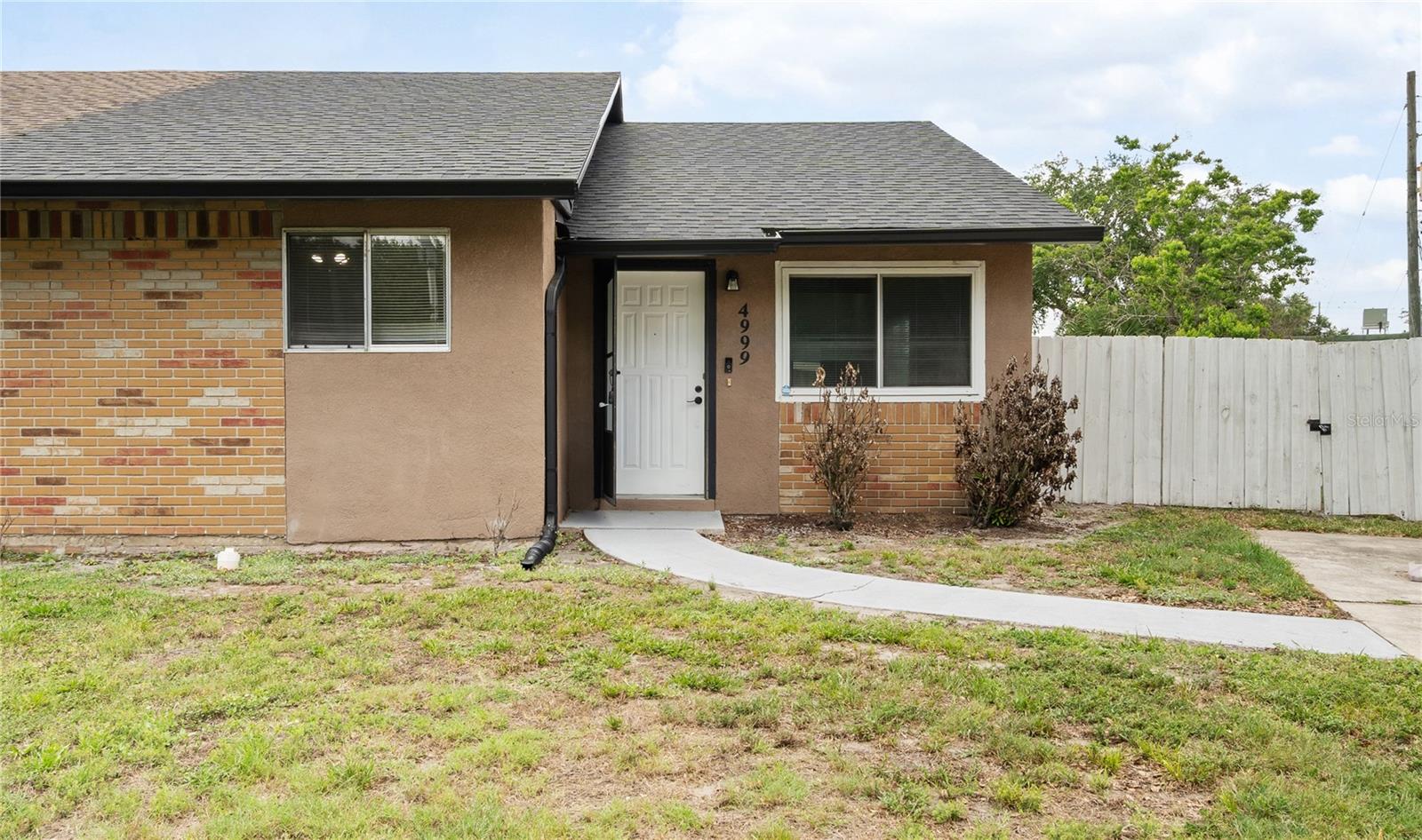 4999 Dover, Orlando, FL 32807