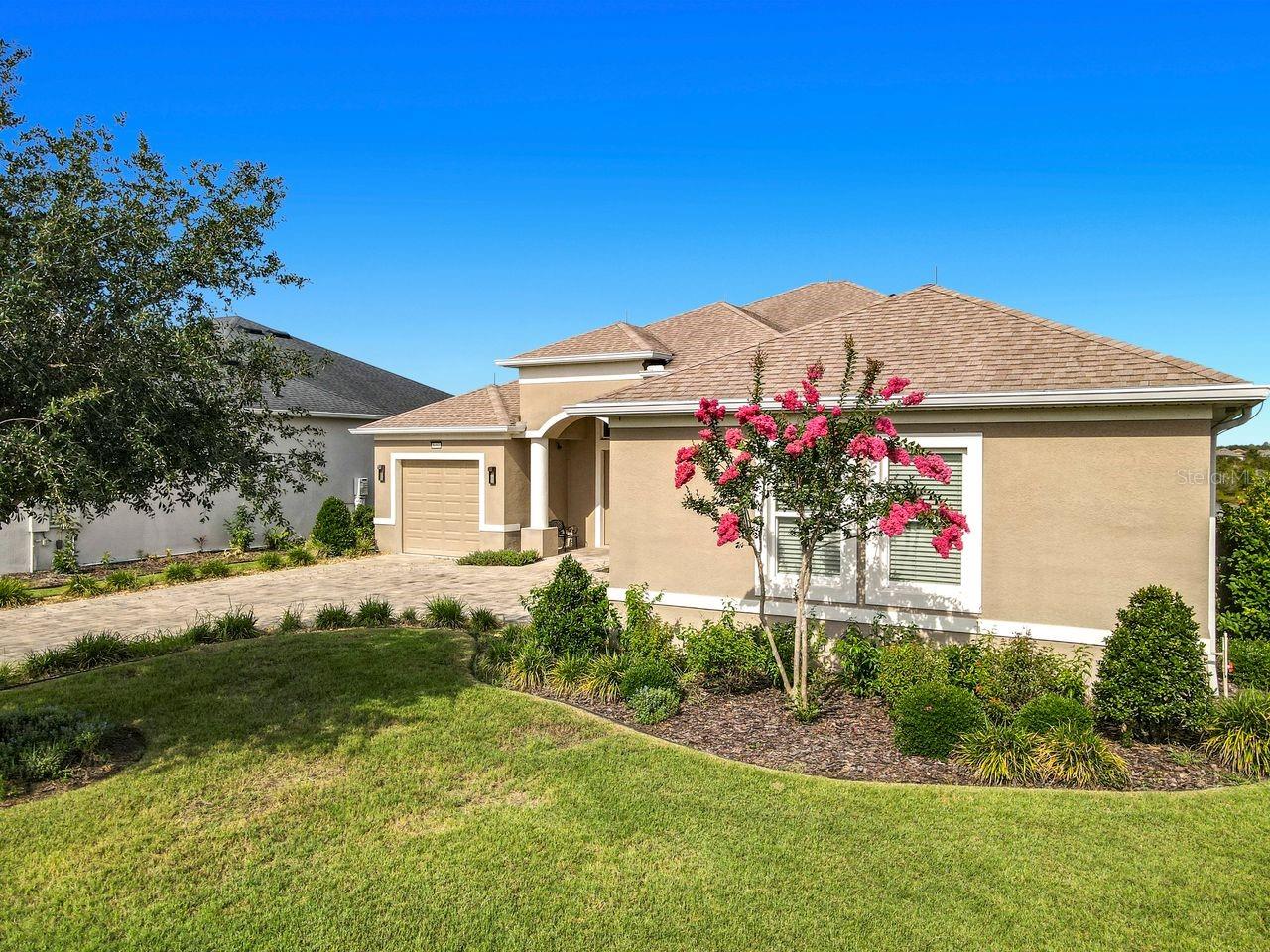 8461 Bridgeport Bay, Mount Dora, FL 32757