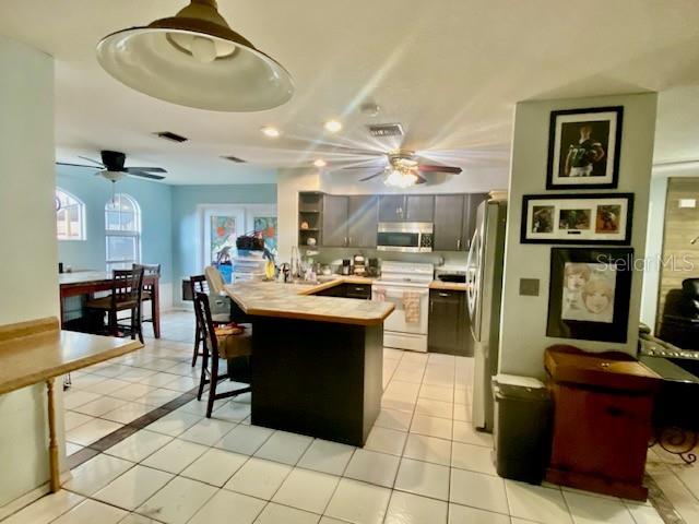 132 Rutgers, Venice, FL 34293