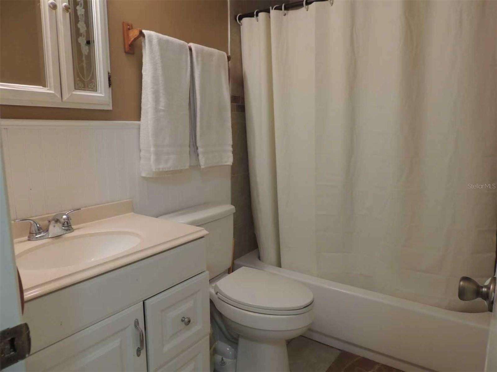 2048 Melody, Holiday, FL 34691
