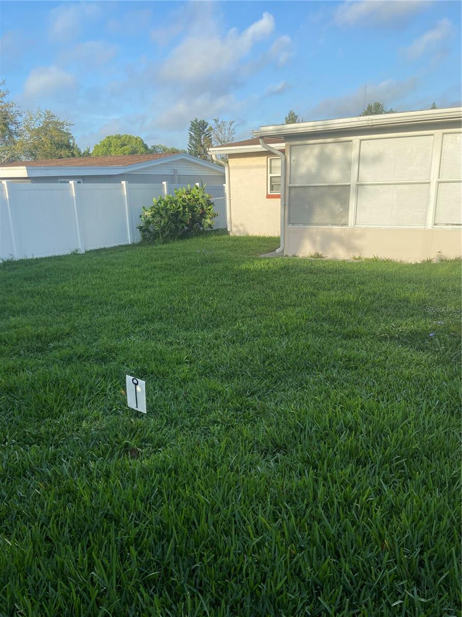 2048 Melody, Holiday, FL 34691