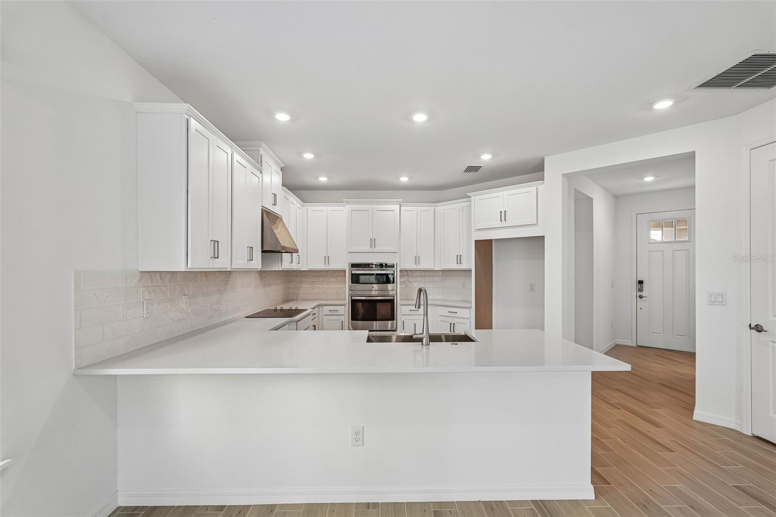 7008 Foxboro, Nokomis, FL 34275