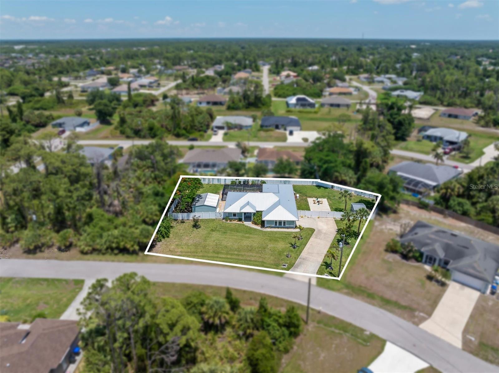 1636 Glenan, North Port, FL 34288