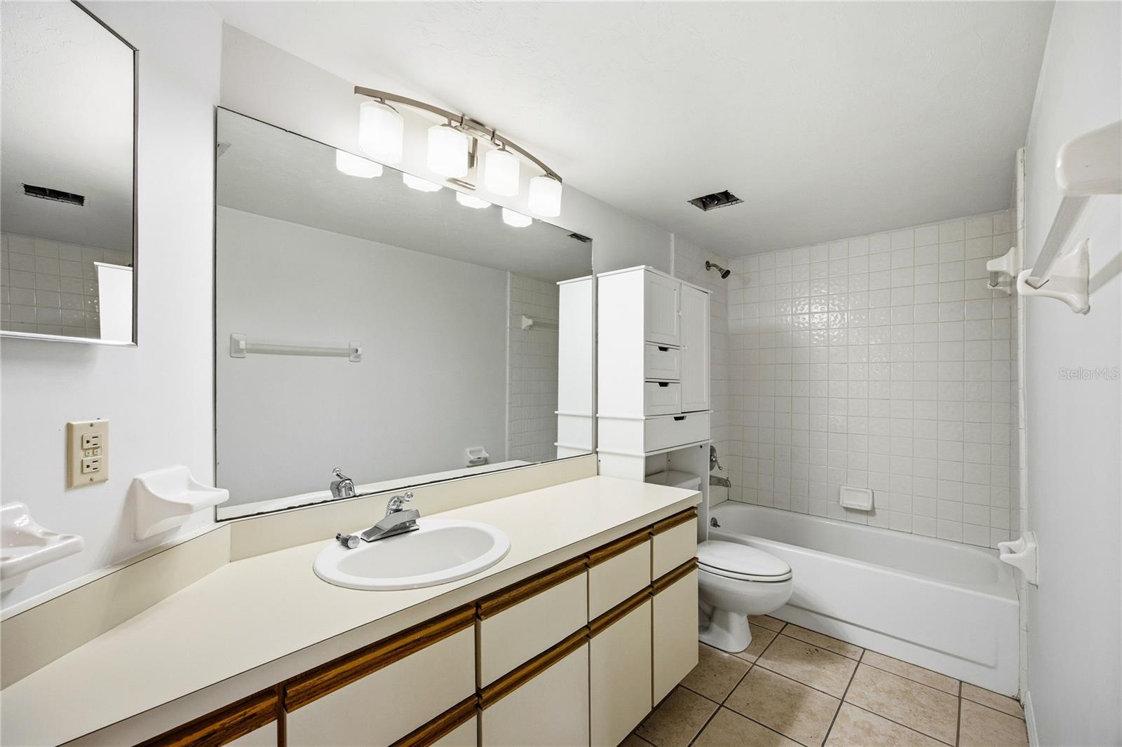 218 50th Unit K, Gainesville, FL 32607
