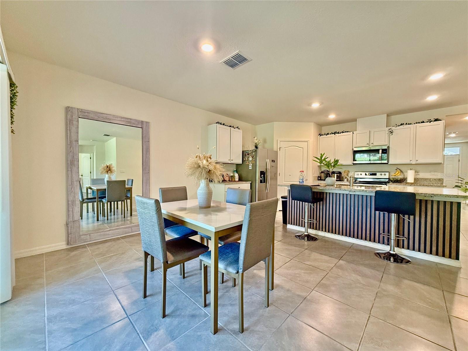 2033 Gloria, Deltona, FL 32725