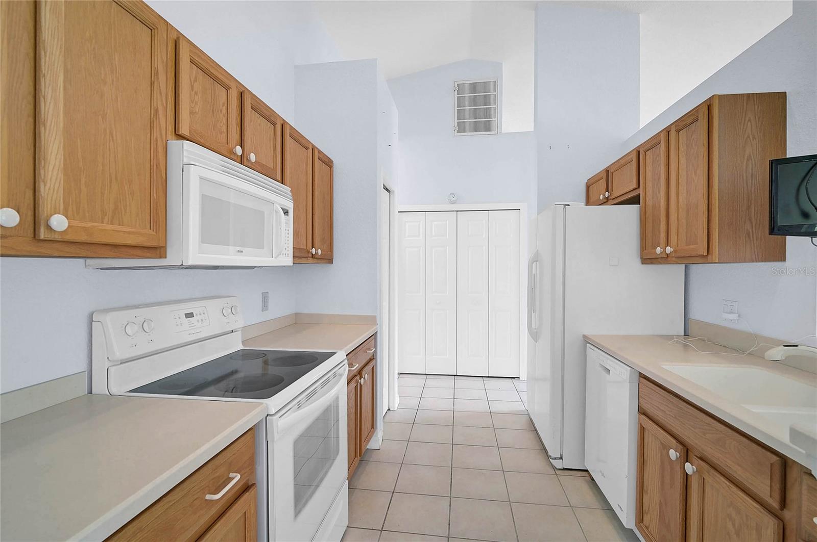 1439 Mims, North Port, FL 34288