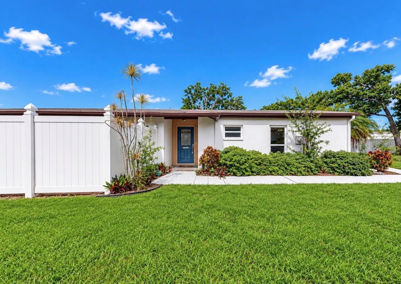3506 Auburn Unit 230, Sarasota, FL 34231