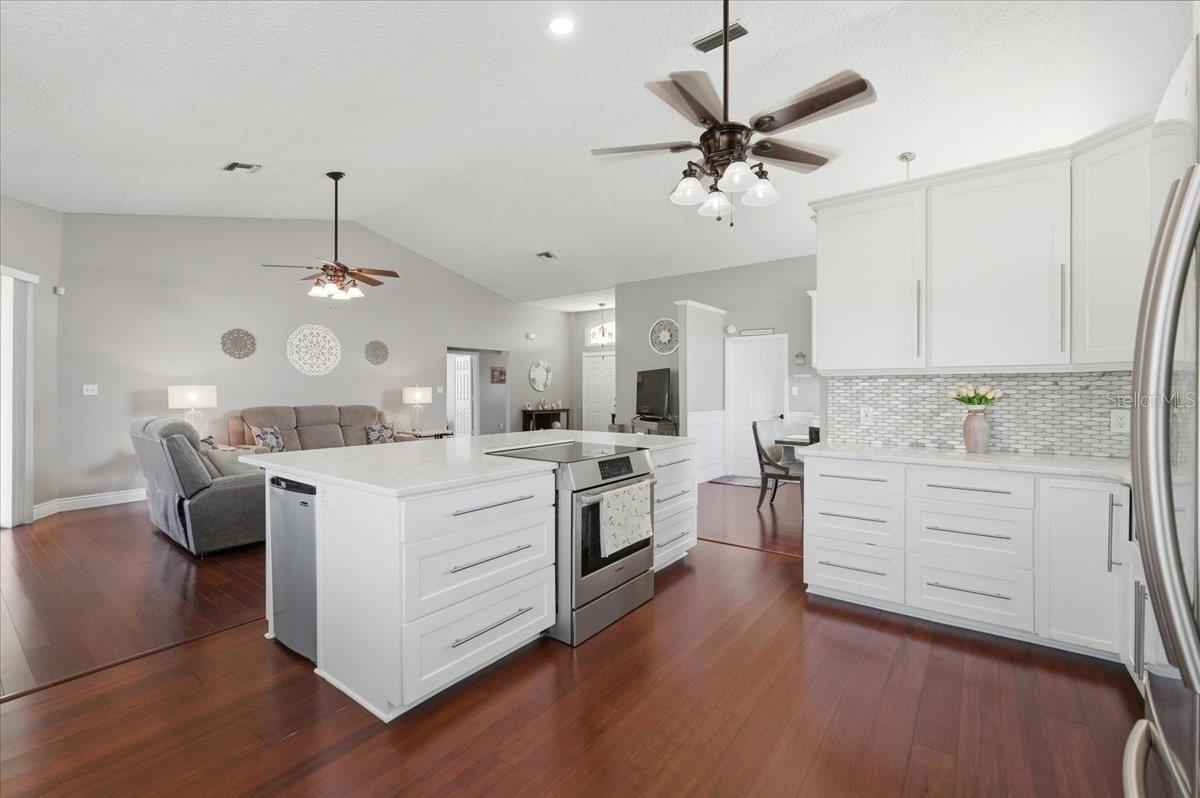 5832 Swallow, Lakeland, FL 33809