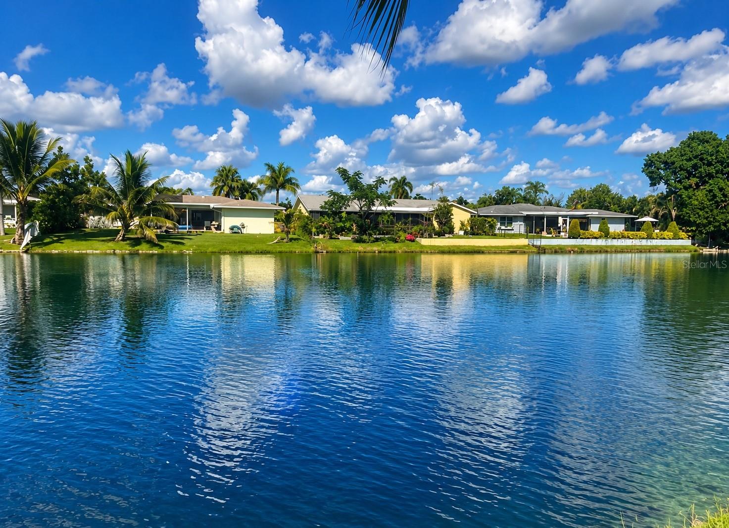 7551 42nd, Davie, FL 33314