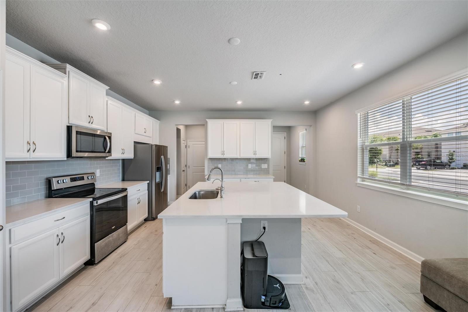 19153 Elsimont, Lutz, FL 33558