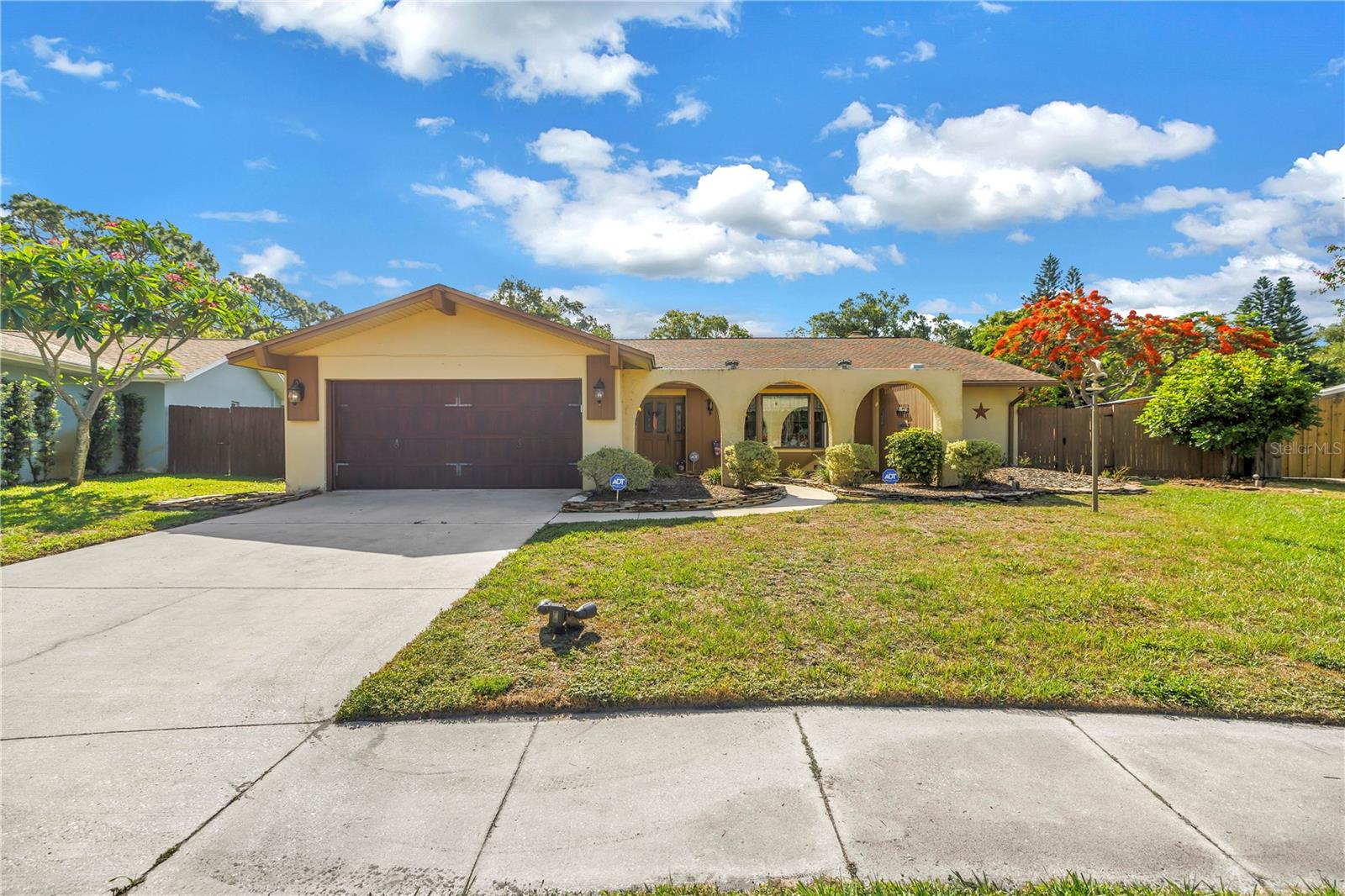 10657 Del Prado, Largo, FL 33774