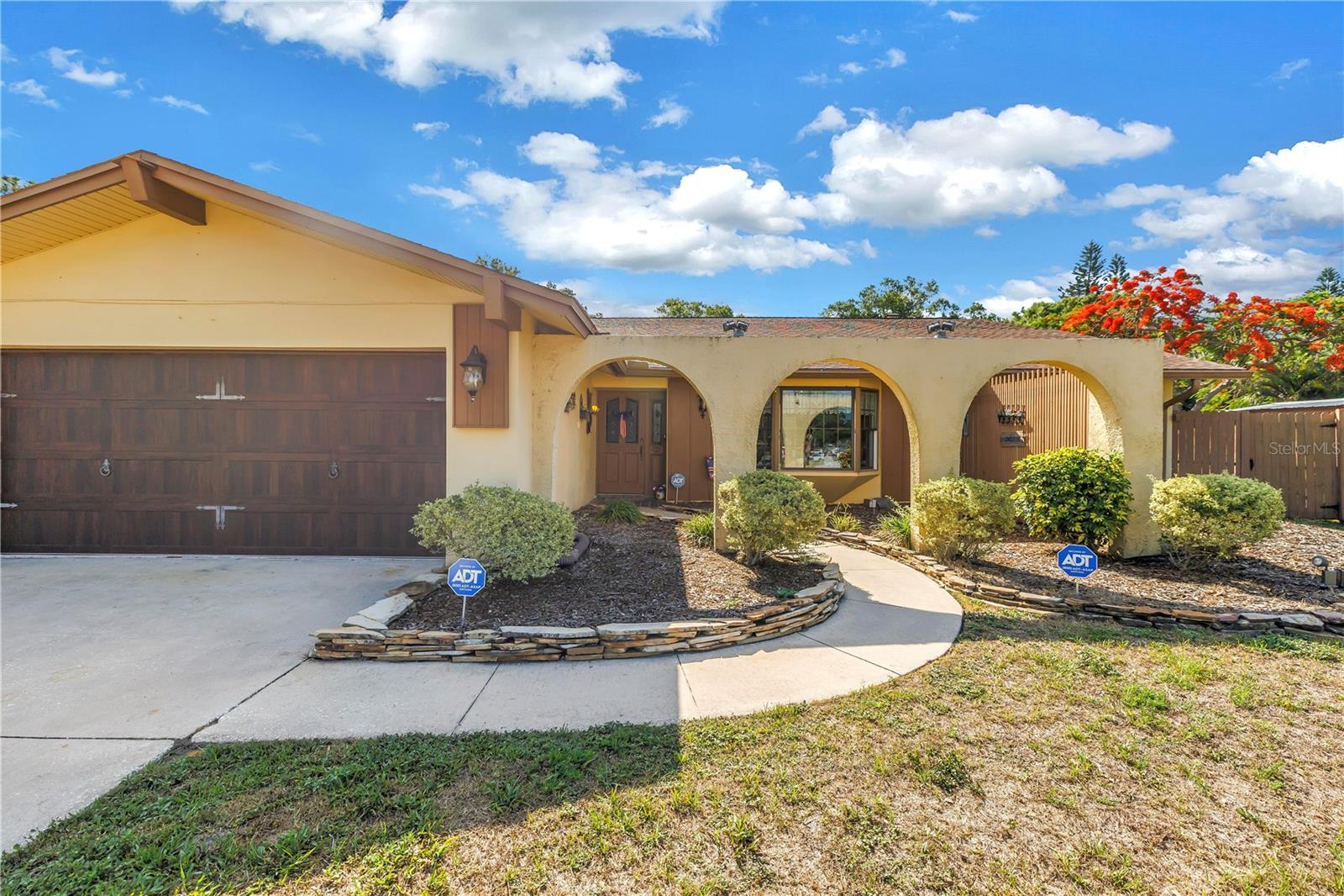 10657 Del Prado, Largo, FL 33774