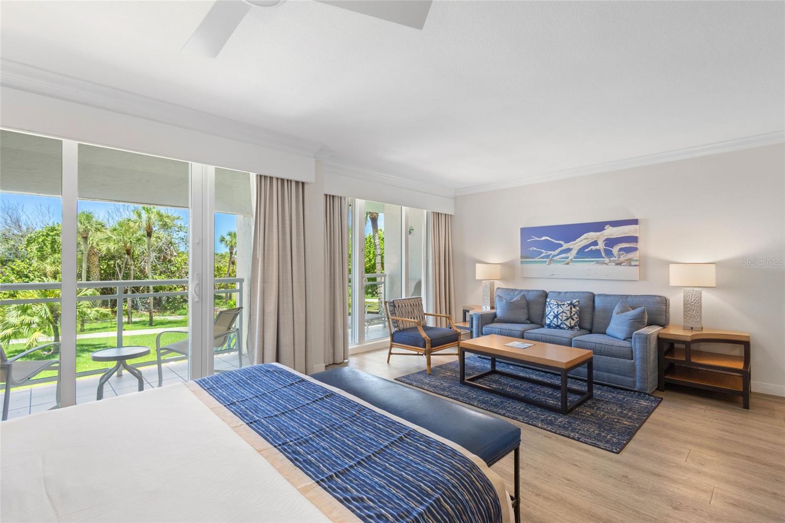 240 Sands Point Unit 4104, Longboat Key, FL 34228