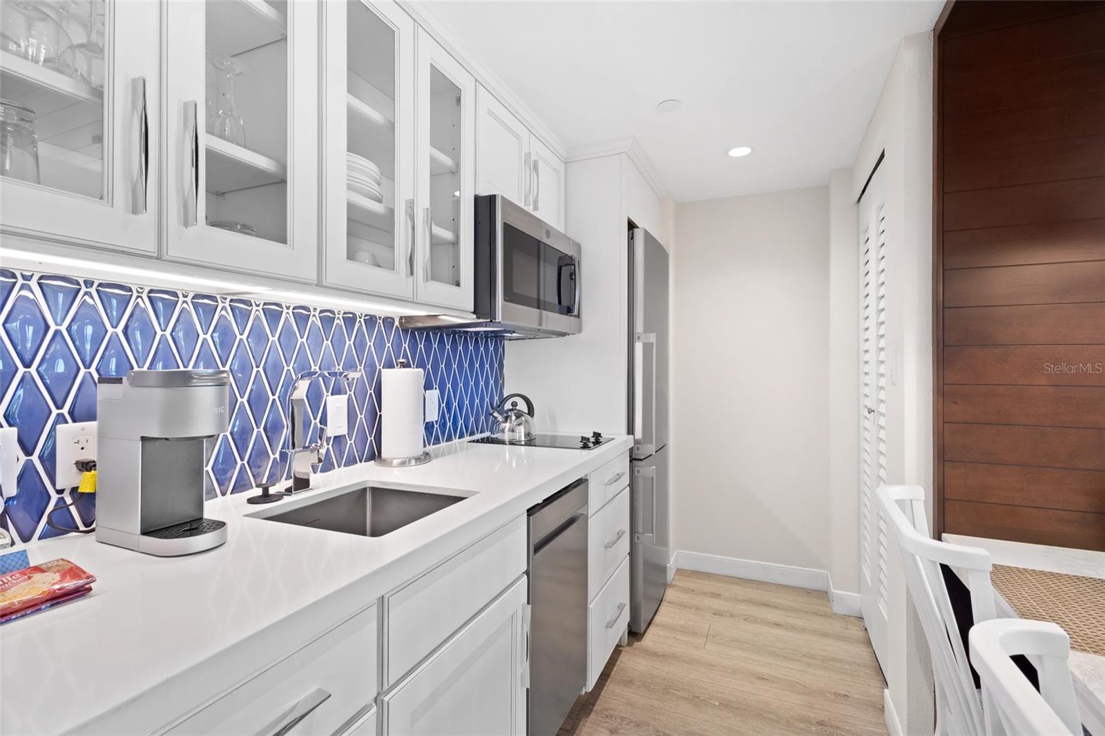 240 Sands Point Unit 4104, Longboat Key, FL 34228