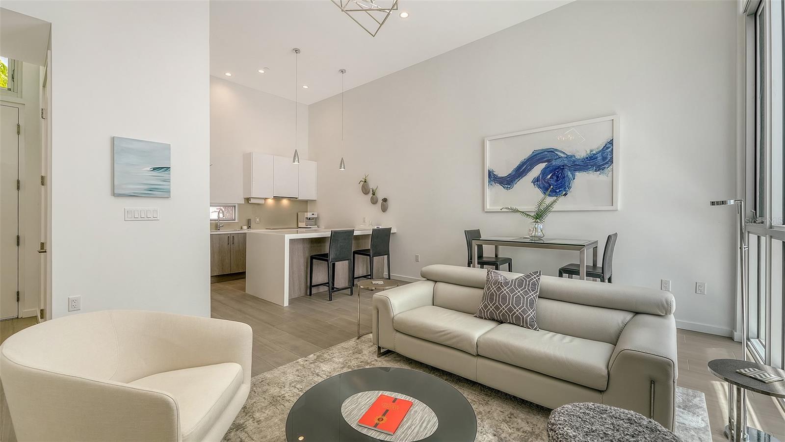 1350 5th Street Unit 106, Sarasota, FL 34236