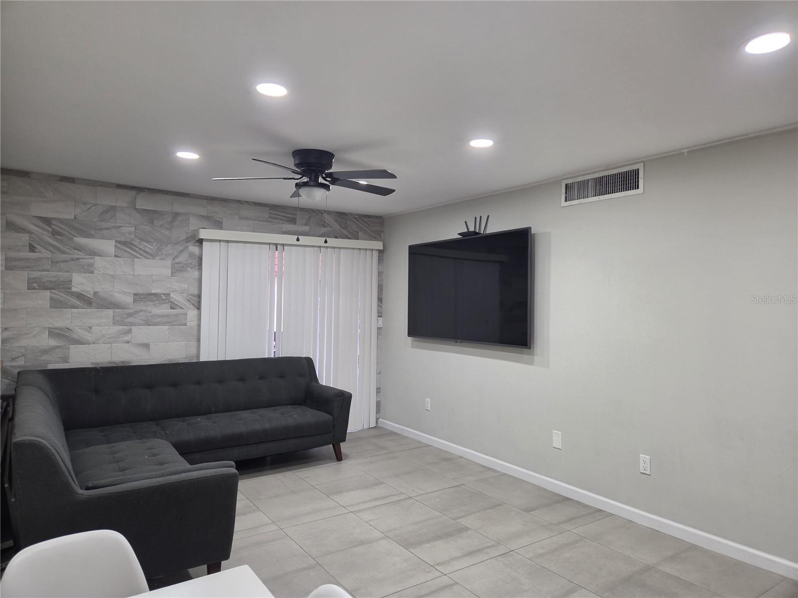 2850 Powers Unit 83, Orlando, FL 32818