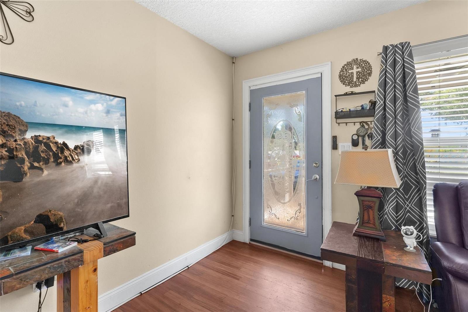 14407 Lake Junietta, Tavares, FL 32778