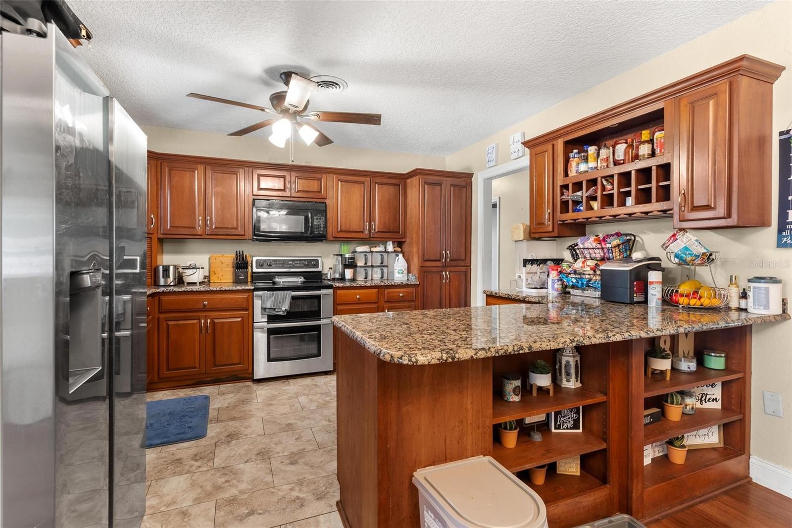 14407 Lake Junietta, Tavares, FL 32778
