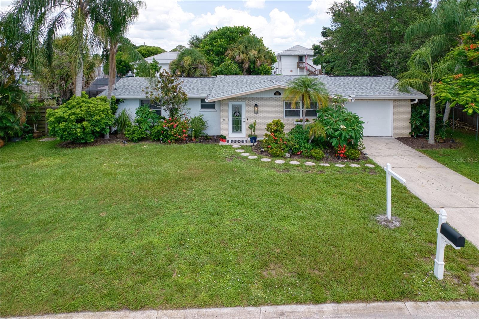 510 Dona, Nokomis, FL 34275