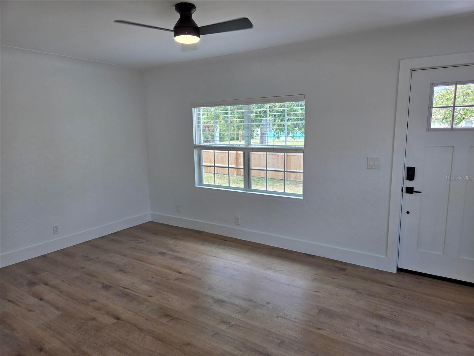 4016 9th, St Petersburg, FL 33713