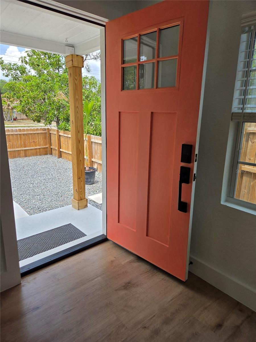 4016 9th, St Petersburg, FL 33713