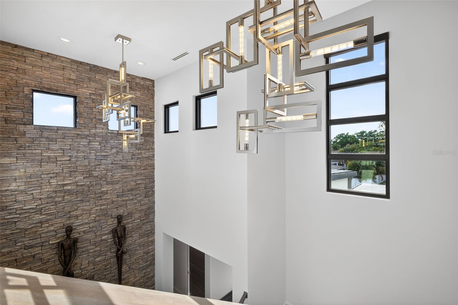 874 Placido, St Petersburg, FL 33704