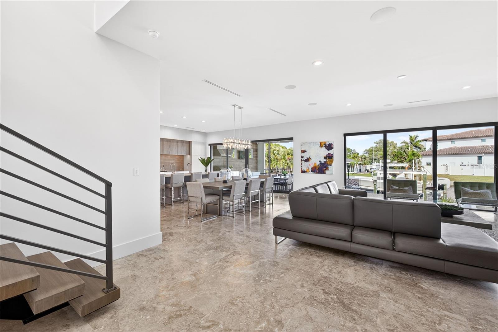 874 Placido, St Petersburg, FL 33704