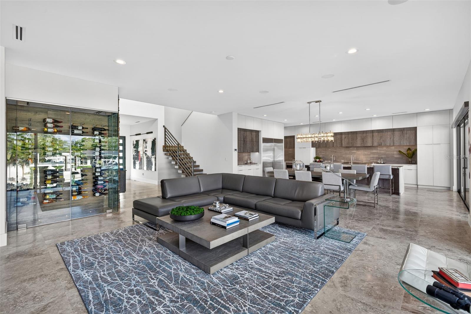874 Placido, St Petersburg, FL 33704
