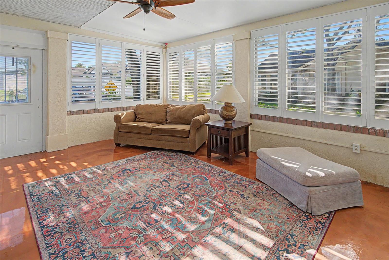 3709 Mollie, Sun City Center, FL 33573