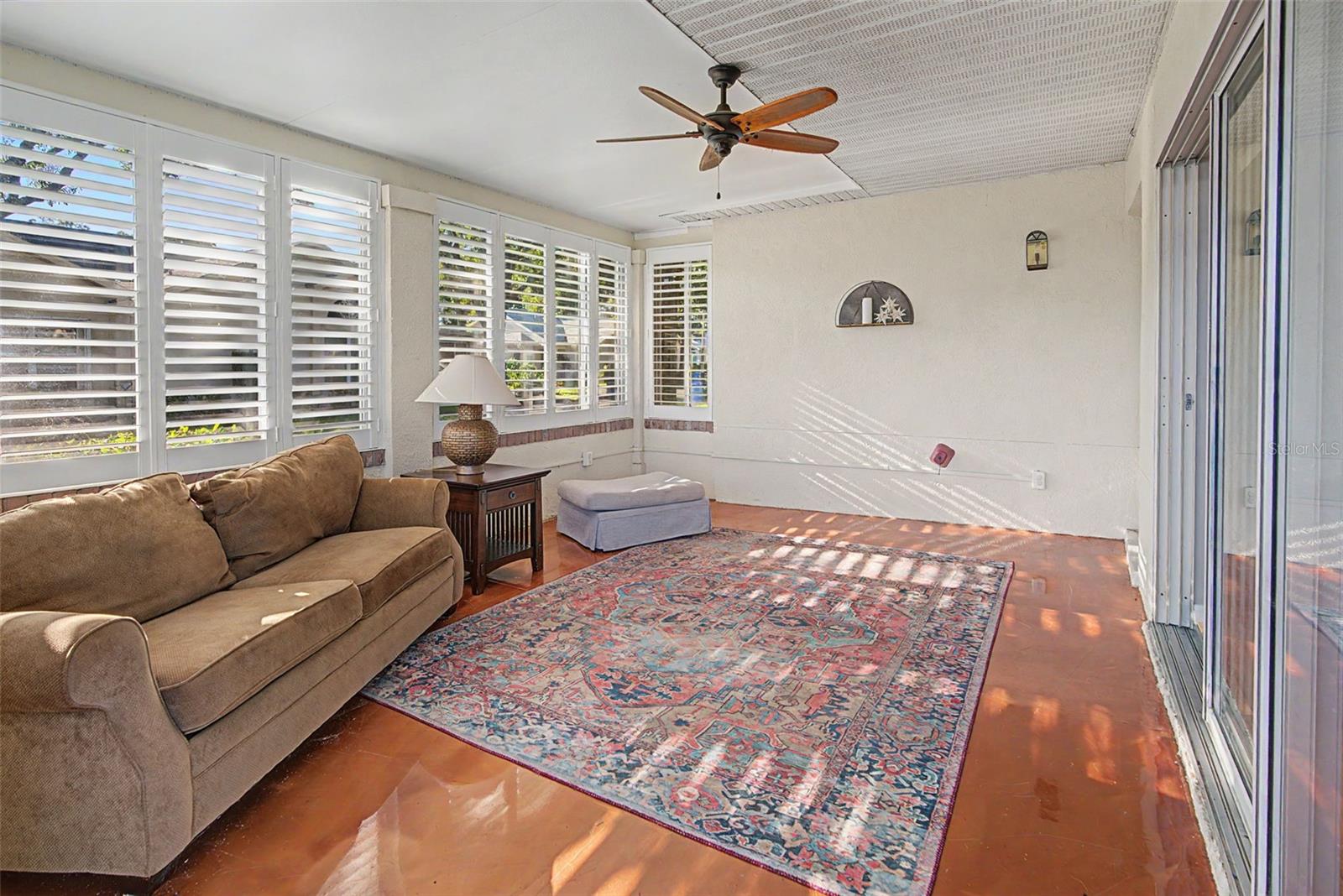 3709 Mollie, Sun City Center, FL 33573