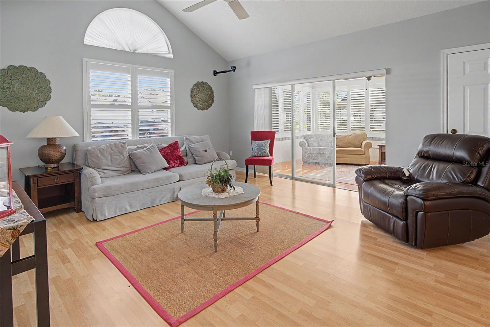 3709 Mollie, Sun City Center, FL 33573