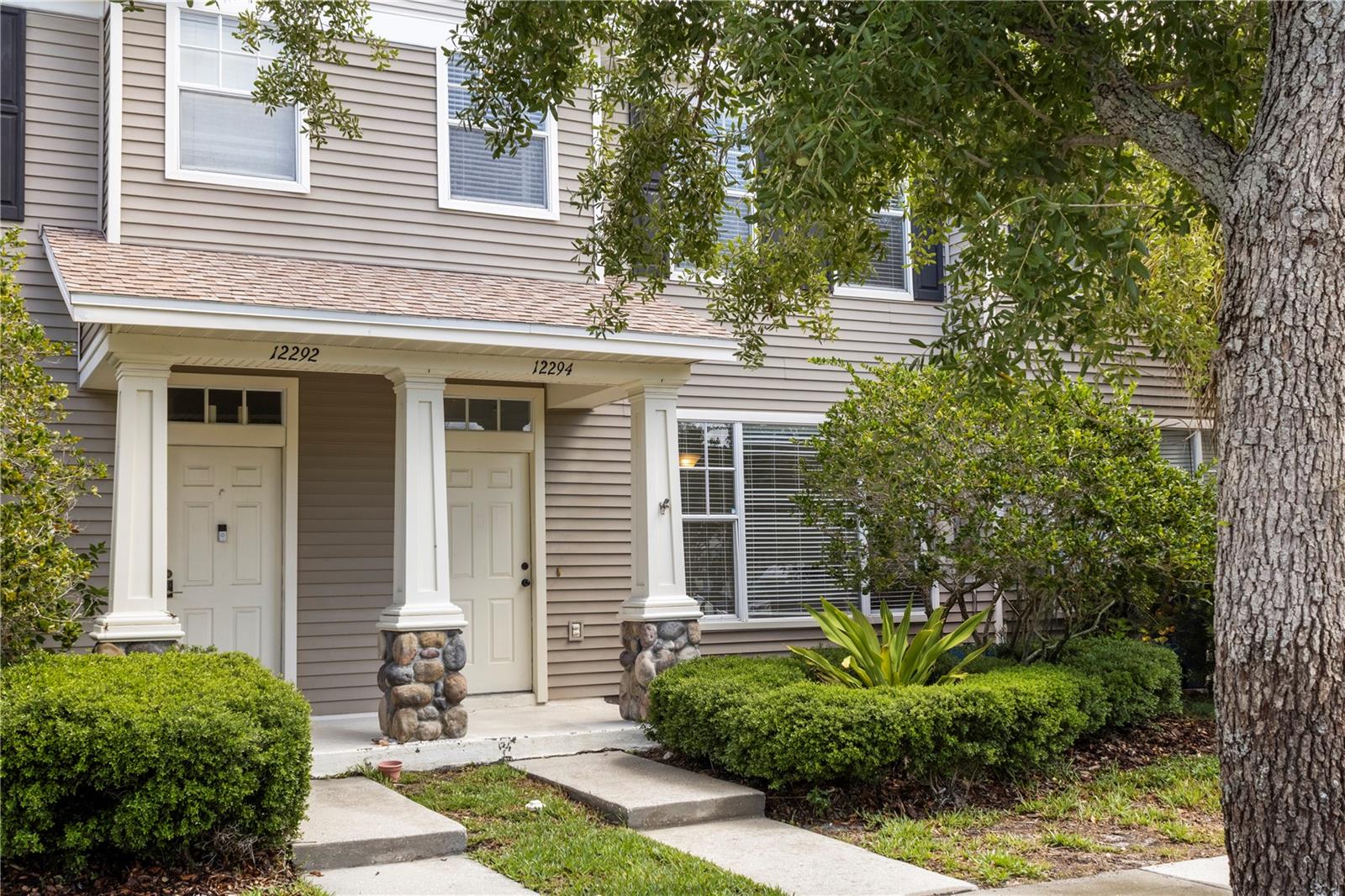 12294 Country White, Tampa, FL 33635