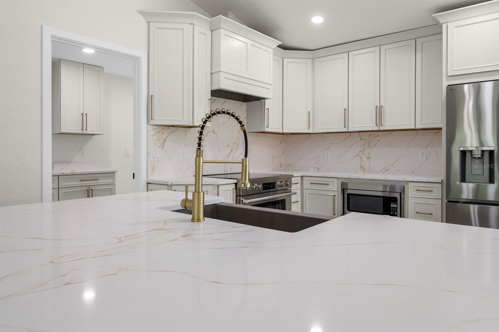 9086 Grove, Brooksville, FL 34613