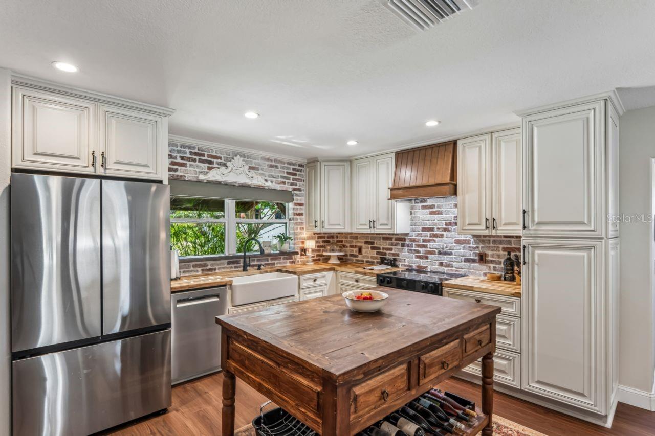 4903 Blue Heron, New Port Richey, FL 34652