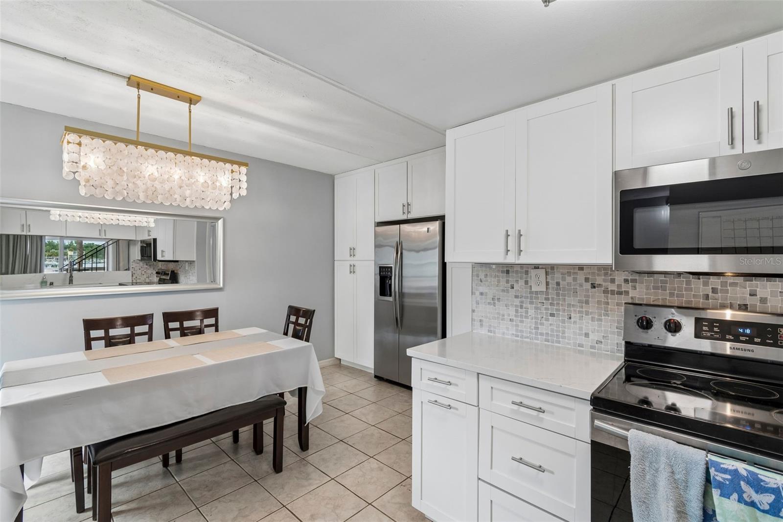 2424 Tampa Bay Unit I204, Tampa, FL 33607