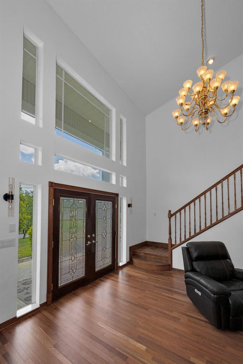 11046 Lakeview, New Port Richey, FL 34654