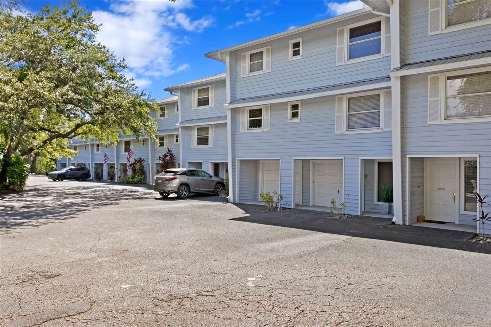 4863 Flamingo Unit 2, Tampa, FL 33611
