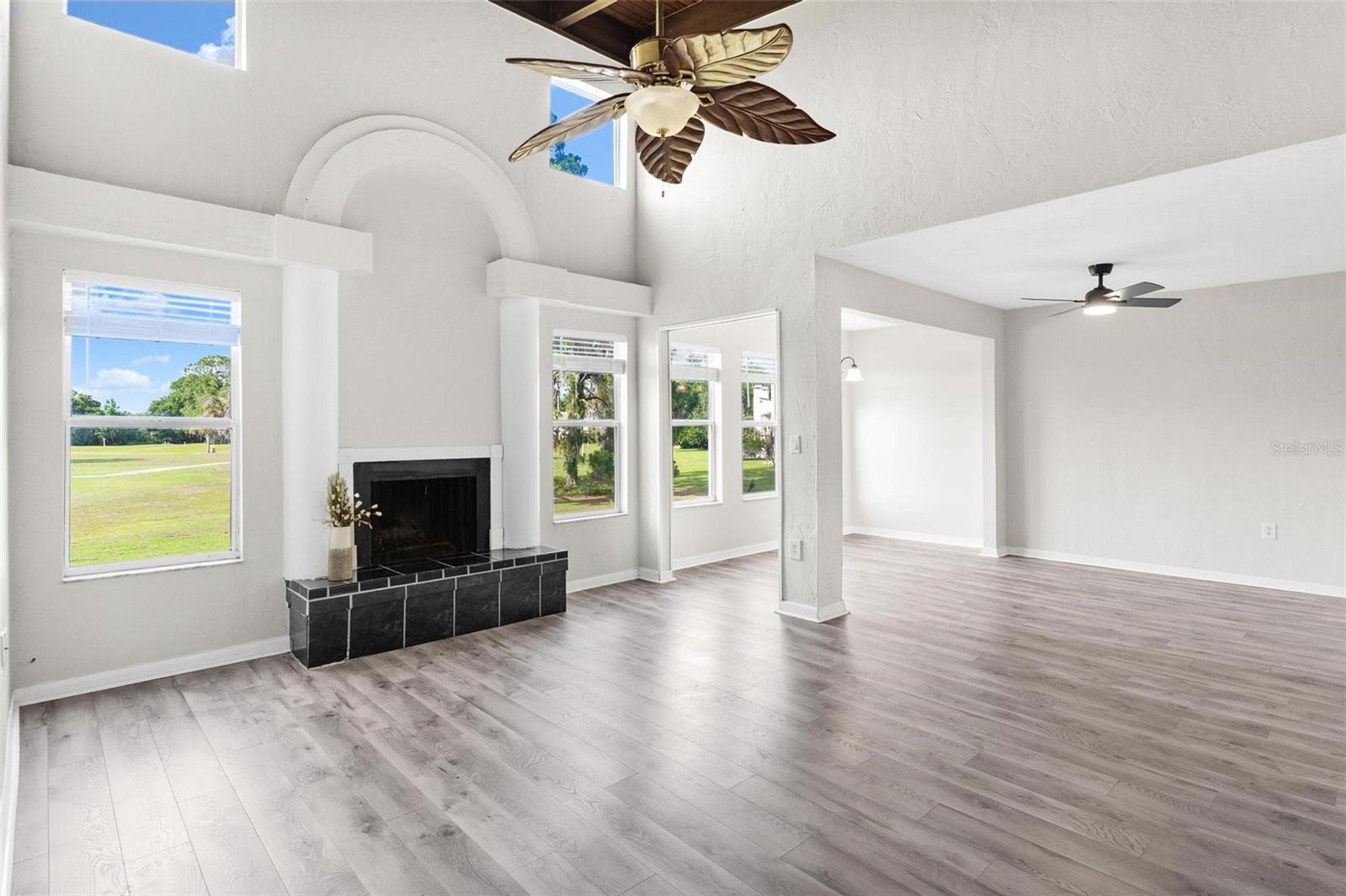 23202 Sandalwood Unit 202, Wildwood, FL 34785