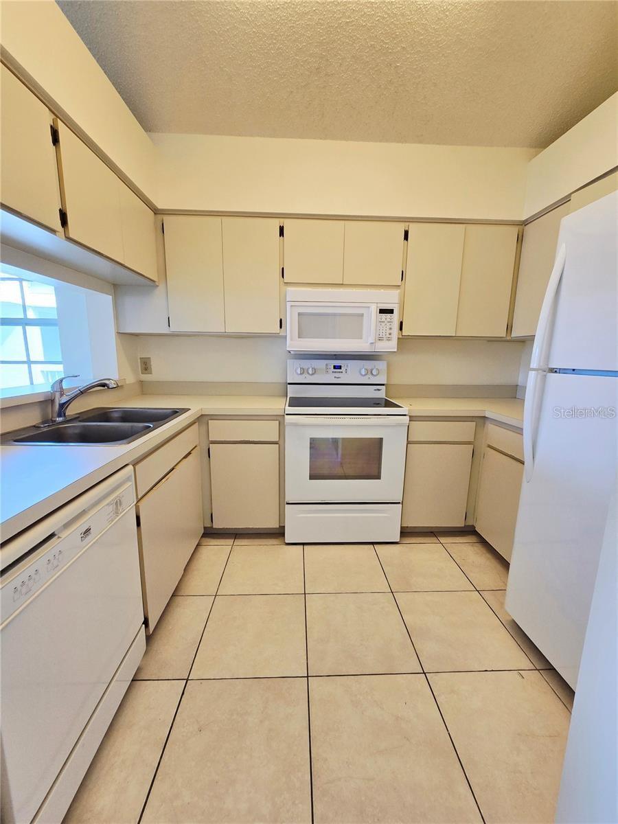 6802 Stones Throw Unit 14206, St Petersburg, FL 33710