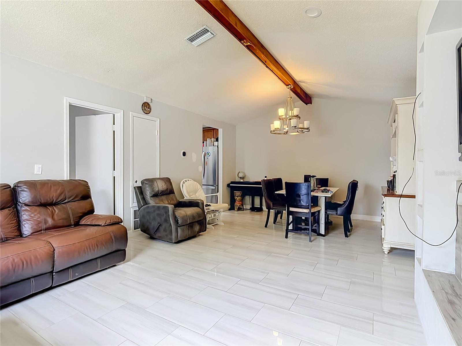 1010 Van Lieu, Kissimmee, FL 34744