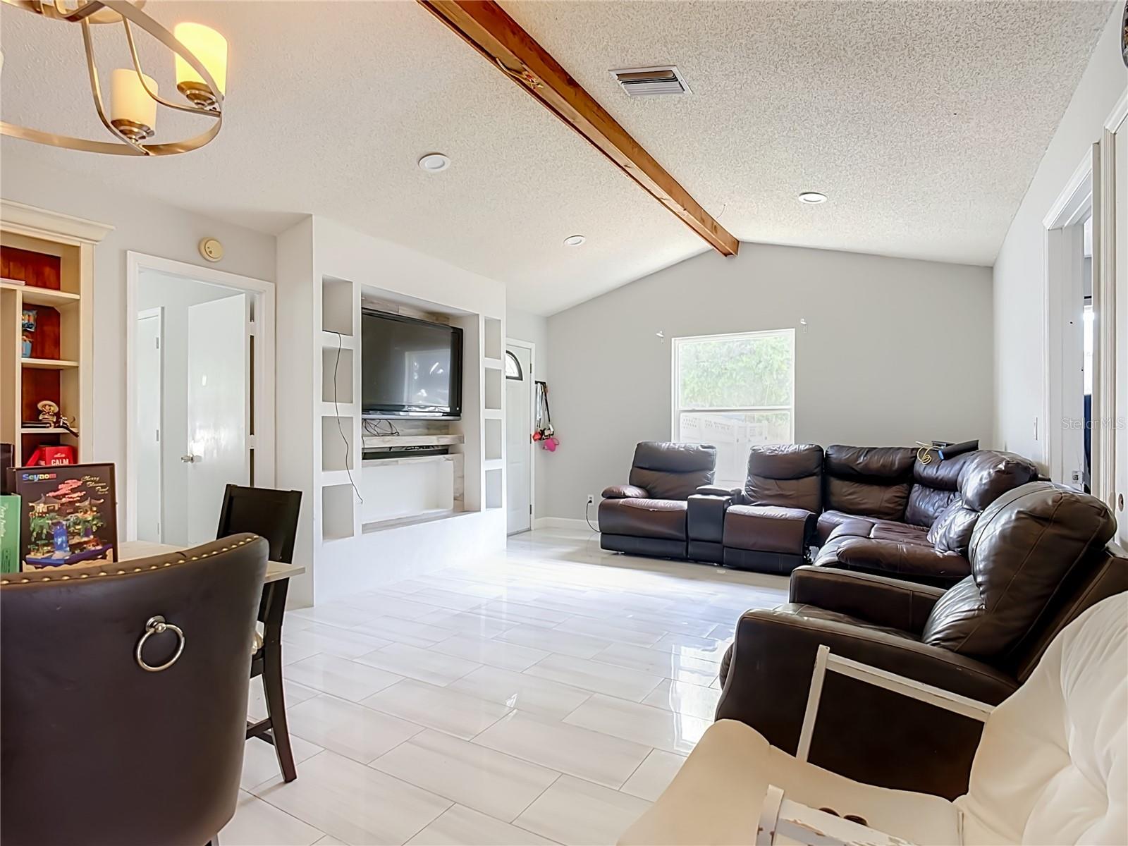 1010 Van Lieu, Kissimmee, FL 34744